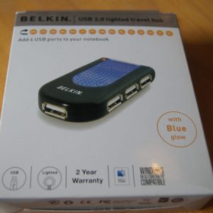 Alternative view of Belkin USB hub (2286860497)